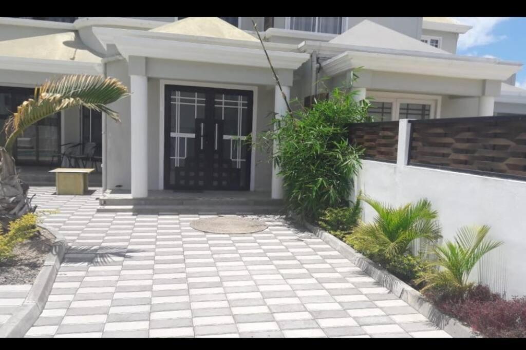 Vanz Villa Mont-Choisy Exterior photo
